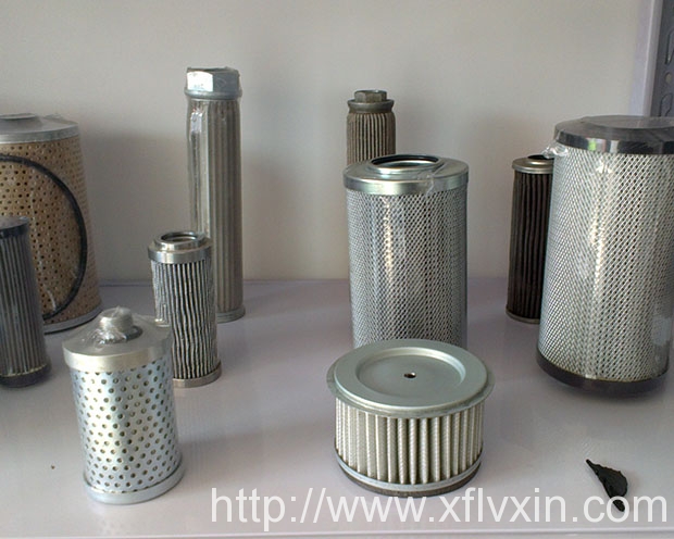 龍工挖機(jī)液壓油濾芯在使用中有哪些注意事項